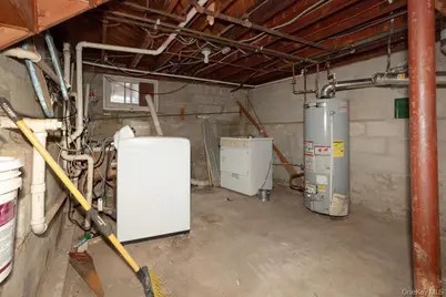 158 Reville Street, Bronx, NY 10464 - Photo 22