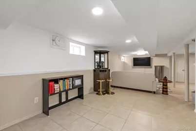 2451 Joseph Court, Bellmore, NY 11710 - Photo 18