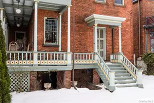 164 Grand St, Newburgh, NY 12550 - Photo 16