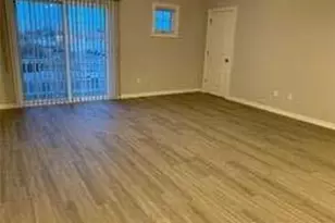 580 W Montauk Hwy, Lindenhurst, NY 11757 - Photo 6