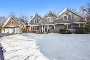 19 Sherwood Rd, Pound Ridge, NY 10576 - Photo 2