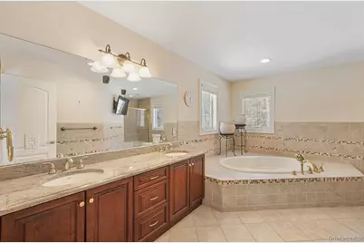 1 McCarthy Circle, Stony Point, NY 10980 - Photo 28