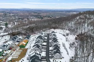 4034 Chestnut Ridge Rd Unit, Fishkill, NY 12524 - Photo 6