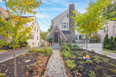 22 Palmer Avenue, Mount Vernon, NY 10552 - Photo 2