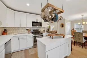 1408 Henry Ave, Mamaroneck, NY 10543 - Photo 8