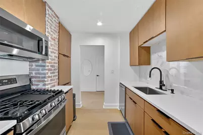 1408 Henry Avenue, Mamaroneck, NY 10543 - Photo 30