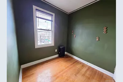 60-48 80th Avenue, Glendale, NY 11385 - Photo 20