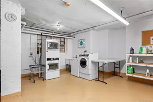 60 Pinewood Ave, Hartsdale, NY 10530 - Photo 18