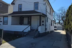 185 S Franklin St, Hempstead, NY 11550 - Photo 2