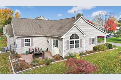 601 Pebble Beach Path, Riverhead, NY 11901 - Photo 14