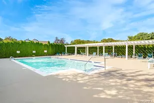 601 Pebble Beach Path, Riverhead, NY 11901 - Photo 18