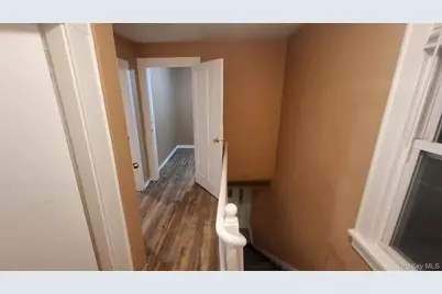 92 Academy Street, Poughkeepsie, NY 12601 - Photo 16