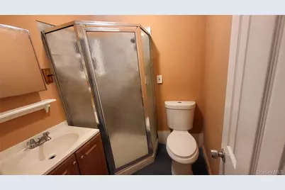 92 Academy Street, Poughkeepsie, NY 12601 - Photo 12