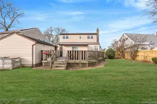 204 Maeder Ave, Merrick, NY 11566 - Photo 8