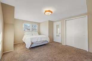 204 Maeder Ave, Merrick, NY 11566 - Photo 26