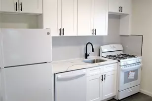 255 Bronx River Rd, Yonkers, NY 10704 - Photo 12