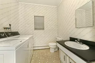 99 Oakfield Ave, Dix Hills, NY 11746 - Photo 24