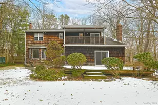 99 Oakfield Ave, Dix Hills, NY 11746 - Photo 32