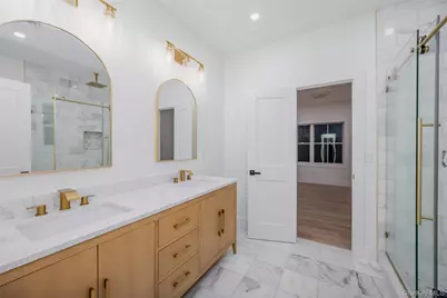 730 Boelsen Drive, Westbury, NY 11590 - Photo 16