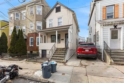 42 Warren Street, New Rochelle, NY 10801 - Photo 1