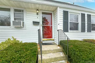 4 Deepdale Dr, Brentwood, NY 11717 - Photo 4