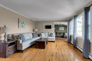 358 Rider Ave, Patchogue, NY 11772 - Photo 6