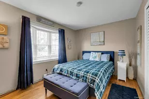 358 Rider Ave, Patchogue, NY 11772 - Photo 16