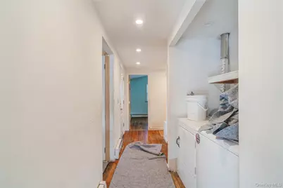 4 Laurel Lane, Shirley, NY 11967 - Photo 4