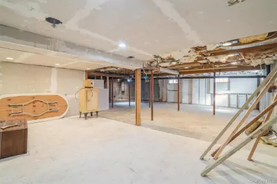 4 Laurel Lane, Shirley, NY 11967 - Photo 10