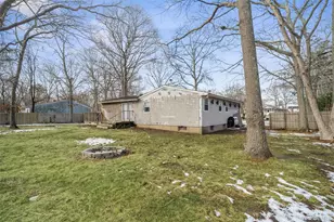 4 Laurel Ln, Shirley, NY 11967 - Photo 22