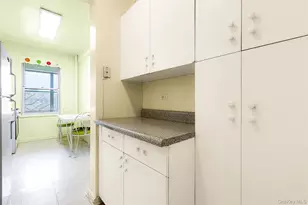 67-66 108th St, Forest Hills, NY 11375 - Photo 12