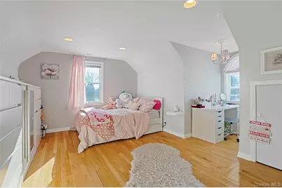 99 Poe Street, Hartsdale, NY 10530 - Photo 32