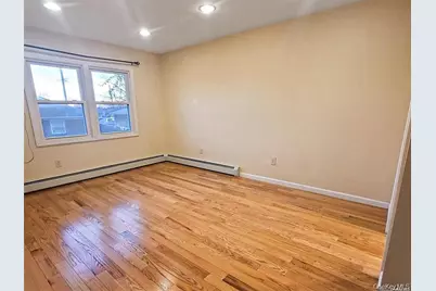 228-20 Edgewood #2, Rosedale, NY 11413 - Photo 6