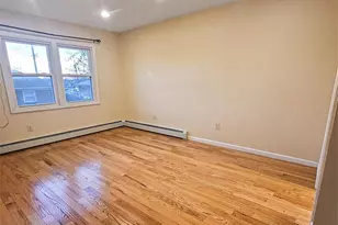 228-20 Edgewood, Rosedale, NY 11413 - Photo 6