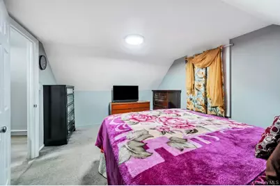 39 Andrews Avenue, Wheatley Heights, NY 11798 - Photo 6