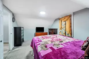 39 Andrews Ave, Wheatley Heights, NY 11798 - Photo 6