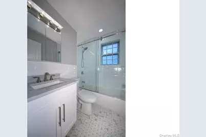 23 Weaver Drive #09-4A, Massapequa, NY 11758 - Photo 10