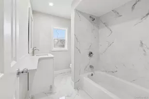 232 Berkshire Dr, Farmingville, NY 11738 - Photo 10