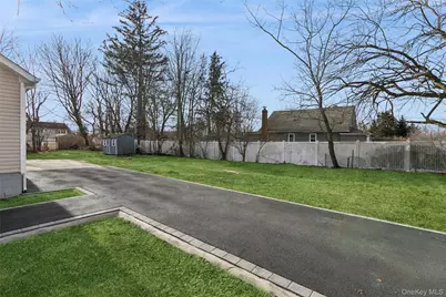 232 Berkshire Drive, Farmingville, NY 11738 - Photo 48