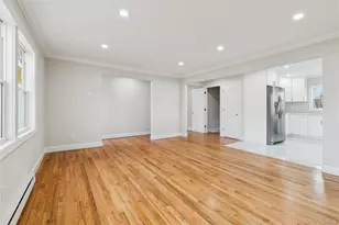 232 Berkshire Dr, Farmingville, NY 11738 - Photo 4