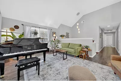 31 Greenshire Way, Walden, NY 12586 - Photo 6