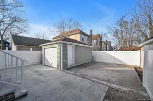 111-44 Witthoff St, Queens Village, NY 11429 - Photo 24