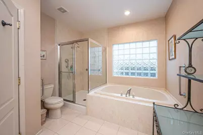 37 Windwatch Drive, Hauppauge, NY 11788 - Photo 30