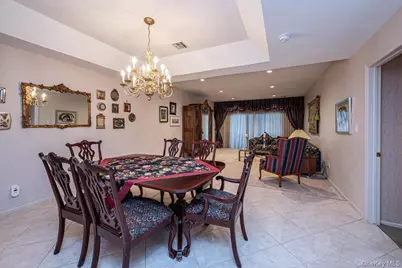 37 Windwatch Drive, Hauppauge, NY 11788 - Photo 14