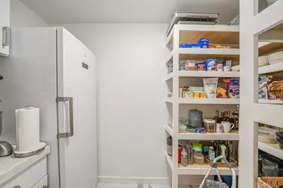 7 Sander Court, Middle Island, NY 11953 - Photo 18