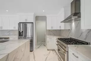 7 Sander Ct, Middle Island, NY 11953 - Photo 16