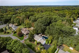 163 W Park Ave, Pearl River, NY 10965 - Photo 8