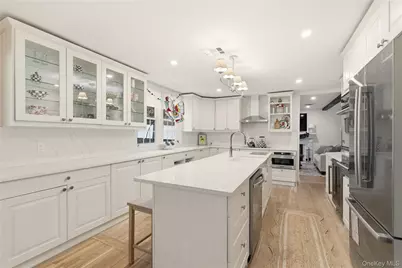 131 Turkey Lane, Cold Spring Harbor, NY 11724 - Photo 10