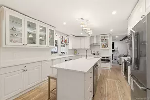 131 Turkey Ln, Cold Spring Harbor, NY 11724 - Photo 10