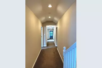 181 Mansion Street #B, Poughkeepsie, NY 12601 - Photo 2